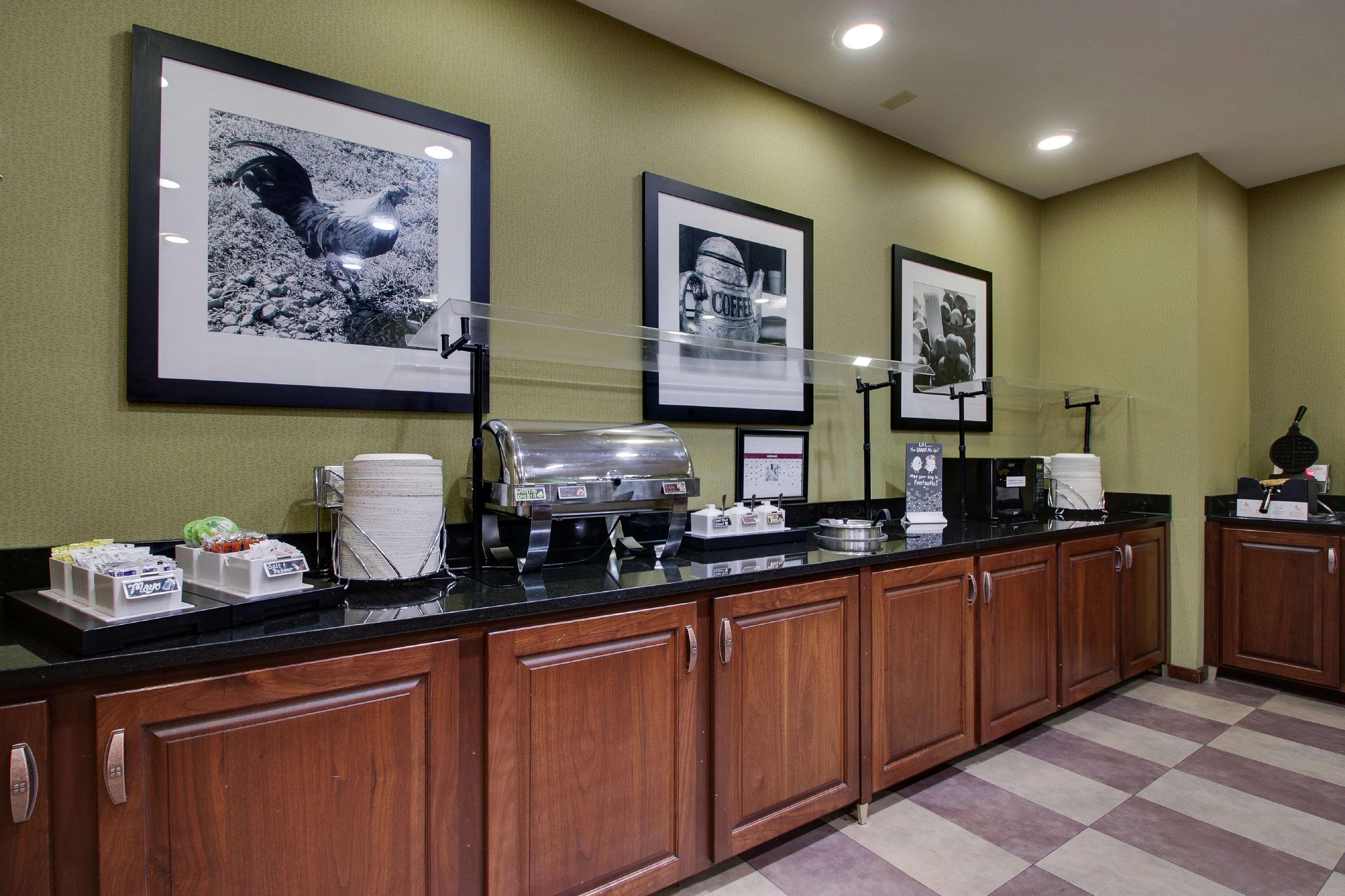 Hampton Inn וורנר רובינס מראה חיצוני תמונה