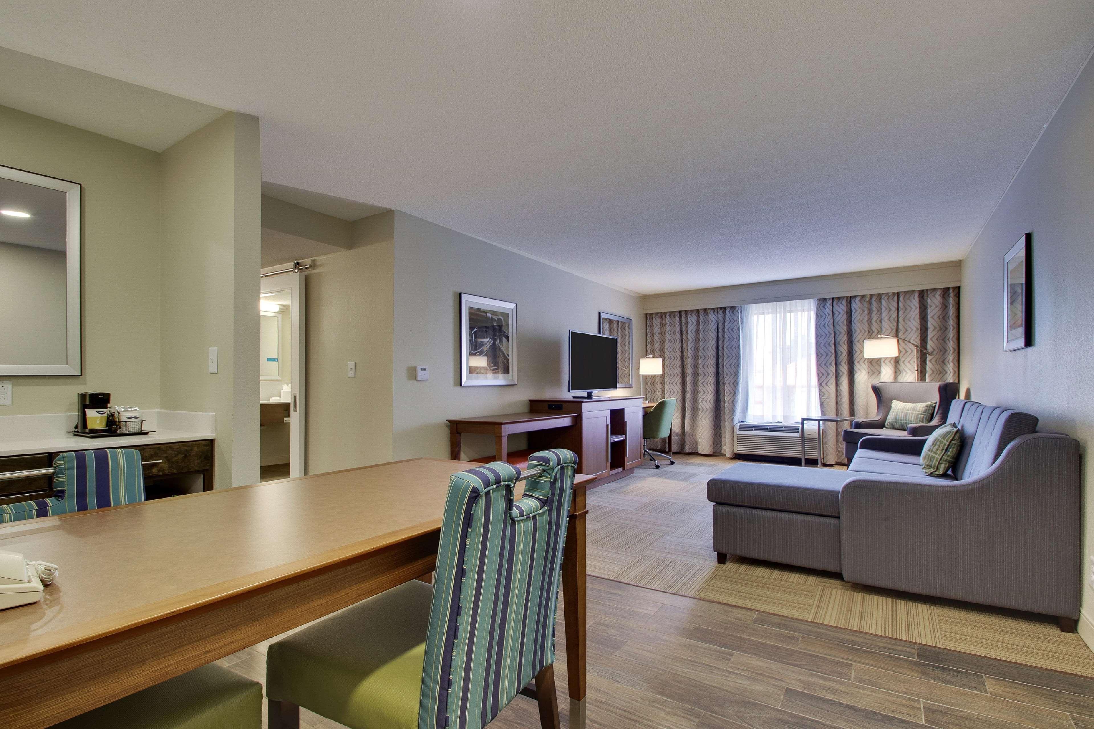 Hampton Inn וורנר רובינס מראה חיצוני תמונה