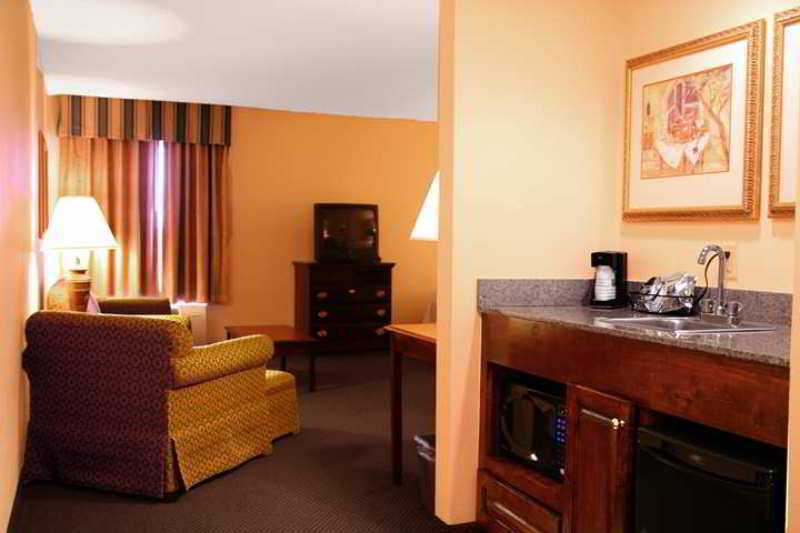 Hampton Inn וורנר רובינס חדר תמונה